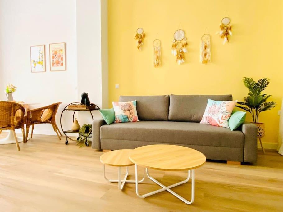 バレンシアBeautiful And Charming Loft In Russafa Sohoアパートメント エクステリア 写真