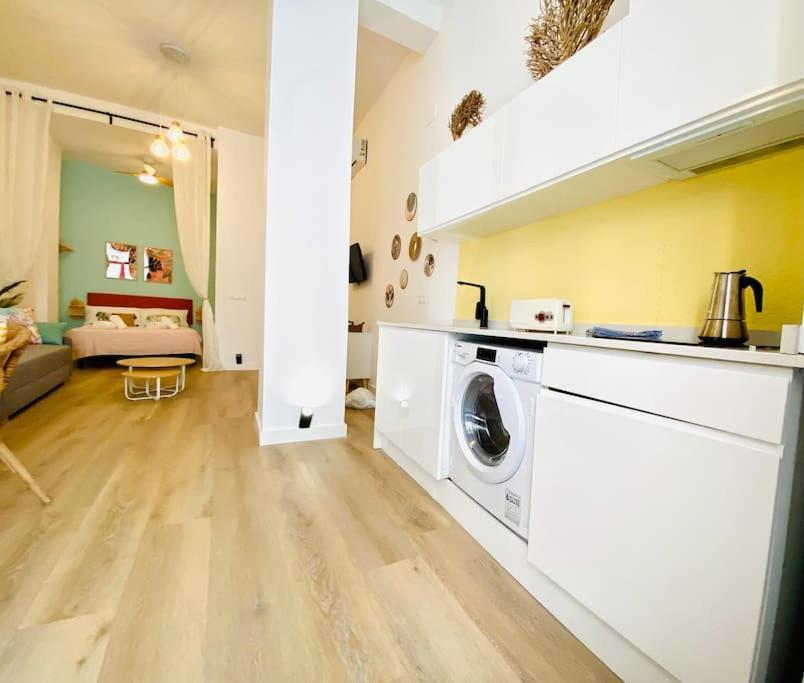 バレンシアBeautiful And Charming Loft In Russafa Sohoアパートメント エクステリア 写真